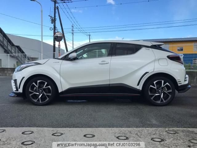 toyota c-hr 2018 quick_quick_DAA-ZYX10_ZYX10-2110782 image 2