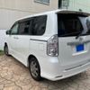 toyota voxy 2009 CFJ1864846 image 2