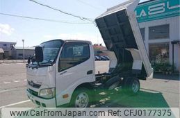 hino dutro 2011 -HINO--Hino Dutoro SKG-XZC630T--XZC605-0001062---HINO--Hino Dutoro SKG-XZC630T--XZC605-0001062-