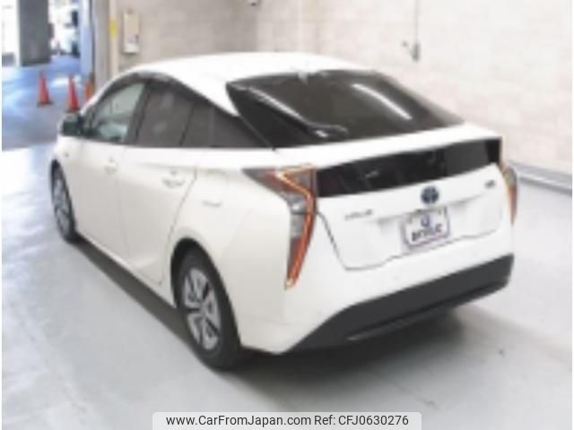 toyota prius 2017 quick_quick_DAA-ZVW51_6056957 image 2