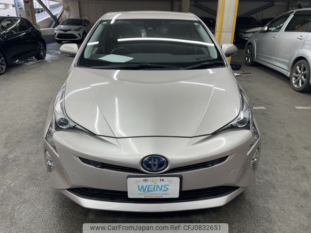 toyota prius 2018 AF-ZVW50-8087436 image 2