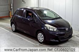 toyota vitz 2013 -TOYOTA--Vitz KSP130-2094939---TOYOTA--Vitz KSP130-2094939-