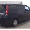 toyota noah 2016 CFJ1751774 image 2