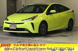 toyota prius 2019 -TOYOTA--Prius DAA-ZVW55--ZVW55-8068894---TOYOTA--Prius DAA-ZVW55--ZVW55-8068894-