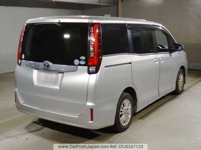 toyota noah 2016 -TOYOTA 【奈良 501ﾉ7083】--Noah DBA-ZRR80G--ZRR80-0223223---TOYOTA 【奈良 501ﾉ7083】--Noah DBA-ZRR80G--ZRR80-0223223- image 2