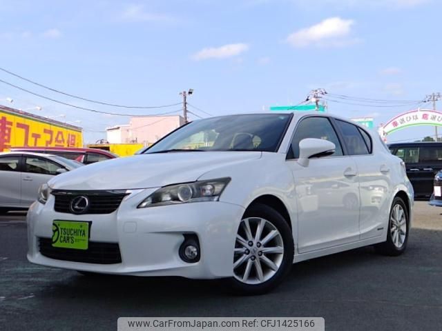 lexus ct 2012 -LEXUS--Lexus CT DAA-ZWA10--ZWA10-2105952---LEXUS--Lexus CT DAA-ZWA10--ZWA10-2105952- image 1