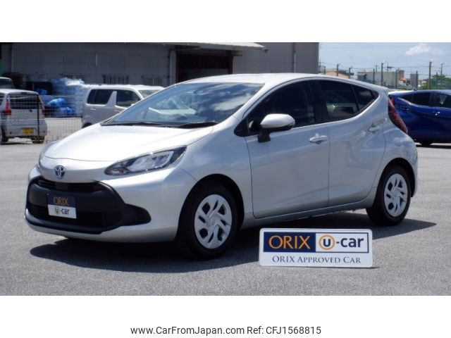 toyota aqua 2023 CFJ1568815 image 1