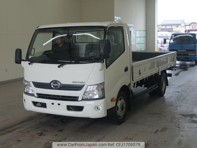 hino dutro 2017 CFJ1709579 image 1
