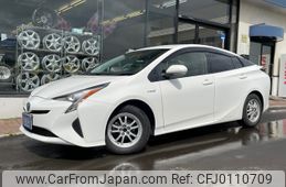 toyota prius 2017 -TOYOTA--Prius DAA-ZVW55--ZVW55-8050334---TOYOTA--Prius DAA-ZVW55--ZVW55-8050334-