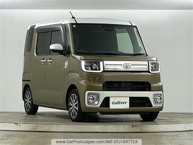 toyota pixis-mega 2022 CFJ1897724 image 1