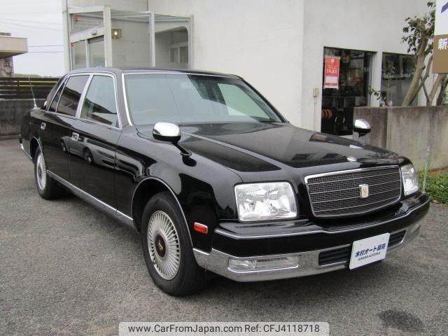 Used TOYOTA CENTURY 2005/Nov CFJ4118718 in good condition for sale