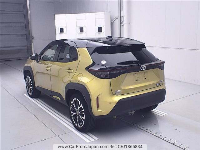 toyota yaris-cross 2021 CFJ1865834 image 2