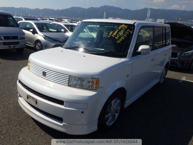toyota bb 2004 CFJ1785074 image 2