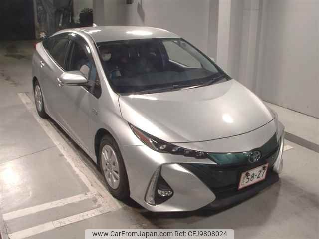 toyota prius-phv 2017 -TOYOTA--Prius PHV ZVW52--3021979---TOYOTA--Prius PHV ZVW52--3021979- image 1