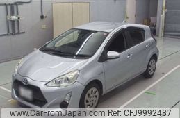 toyota aqua 2015 -TOYOTA 【三河 502ﾕ1297】--AQUA DAA-NHP10--NHP10-6481766---TOYOTA 【三河 502ﾕ1297】--AQUA DAA-NHP10--NHP10-6481766-