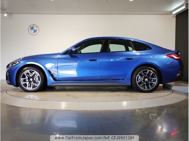 bmw i4 2023 -BMW--BMW i4 ZAA-42AW44--WBY42AW090FP32891---BMW--BMW i4 ZAA-42AW44--WBY42AW090FP32891- image 2