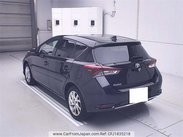 toyota auris 2016 CFJ1835218 image 2