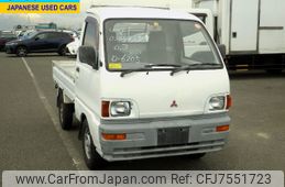 mitsubishi-minicab-truck-1995-1300-car_8fa26572-00f2-4cd4-92c5-438e35b5c7b0