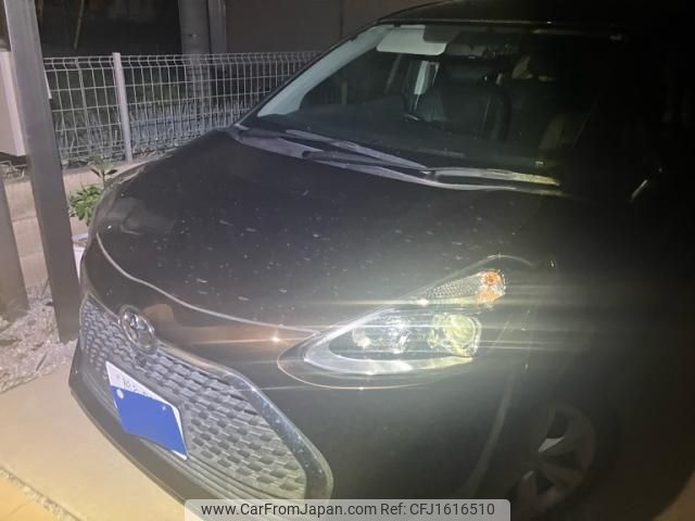 toyota sienta 2021 CFJ1616510 image 2
