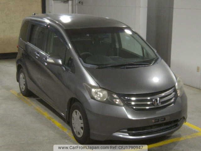honda freed 2011 CFJ1790947 image 1