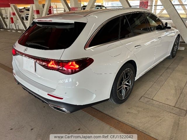 mercedes-benz e-class-station-wagon 2024 CFJ1522042 image 2