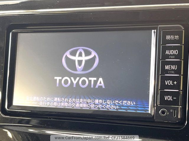 toyota prius-α 2017 CFJ1584669 image 2