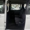 toyota voxy 2016 CARSENSOR_JP_AU6300024591 image 44