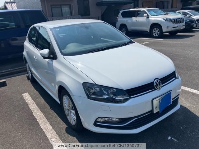volkswagen polo 2017 -VOLKSWAGEN--VW Polo DBA-6RCJZ--WVWZZZ6RZHU046714---VOLKSWAGEN--VW Polo DBA-6RCJZ--WVWZZZ6RZHU046714- image 1