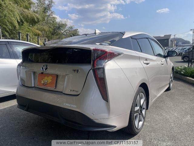toyota prius 2016 quick_quick_DAA-ZVW55_ZVW55-8020292 image 2