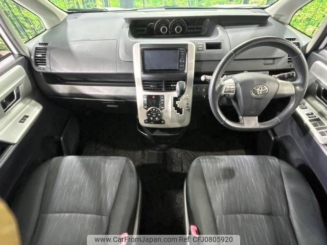 toyota voxy 2011 -TOYOTA--Voxy DBA-ZRR75W--ZRR75-0082618---TOYOTA--Voxy DBA-ZRR75W--ZRR75-0082618- image 2