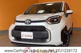 toyota sienta 2024 CFJ1228172