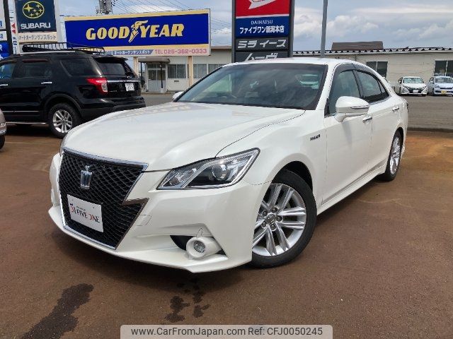 toyota crown 2013 -TOYOTA--Crown AWS210--6036837---TOYOTA--Crown AWS210--6036837- image 1