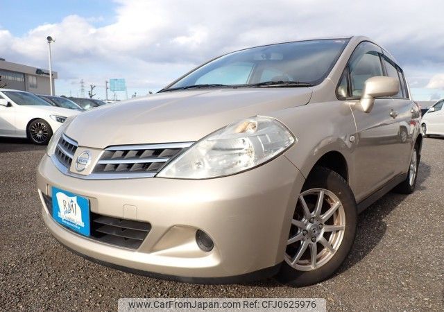 nissan tiida 2011 REALMOTOR_N2024120280A-24 image 1