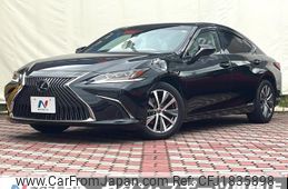 lexus es 2019 CFJ1835898