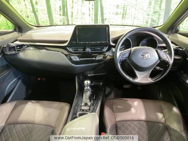 toyota c-hr 2017 -TOYOTA--C-HR DAA-ZYX10--ZYX10-2080732---TOYOTA--C-HR DAA-ZYX10--ZYX10-2080732- image 2