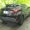 toyota c-hr 2017 quick_quick_DAA-ZYX10_ZYX10-2039568 image 3