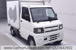mitsubishi minicab-truck 2011 CFJ1642902