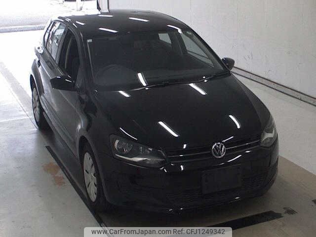 volkswagen polo 2010 -VOLKSWAGEN--VW Polo 6RCBZ--BU017214---VOLKSWAGEN--VW Polo 6RCBZ--BU017214- image 1