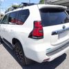 toyota land-cruiser-prado 2021 25112414 image 3
