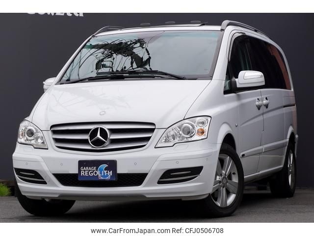 mercedes-benz v-class 2012 quick_quick_639350A_WDF63981123747083 image 2