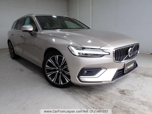 volvo v60 2023 quick_quick_5AA-ZB420TM_YV1ZWK8M8P2538463 image 1