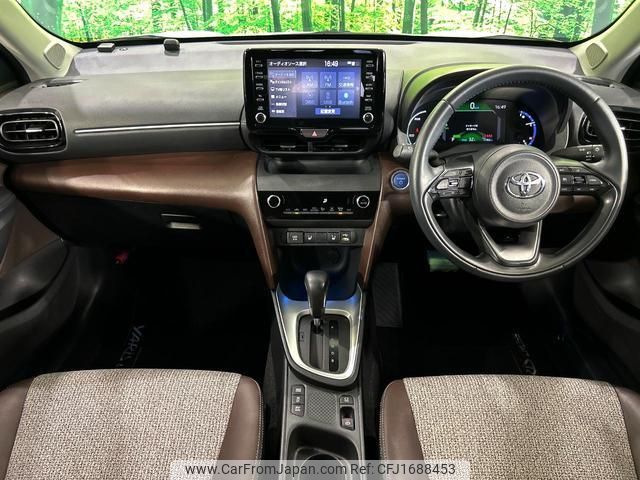 toyota yaris-cross 2021 CFJ1688453 image 2