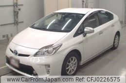 toyota prius 2013 -TOYOTA--Prius DAA-ZVW30--ZVW30-5716584---TOYOTA--Prius DAA-ZVW30--ZVW30-5716584-