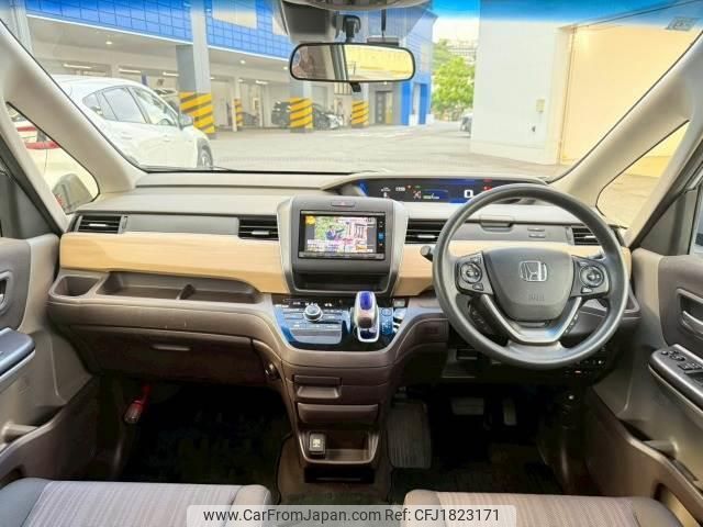 honda freed-hybrid 2017 CFJ1823171 image 2