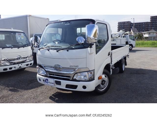 toyota dyna-truck 2017 GOO_NET_EXCHANGE_0704331A30240924W001 image 1