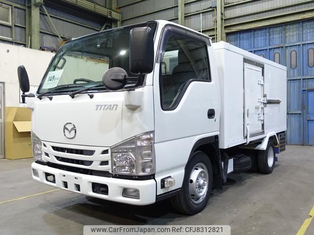 isuzu elf-truck 2015 GOO_NET_EXCHANGE_0602526A30230221W002 image 1