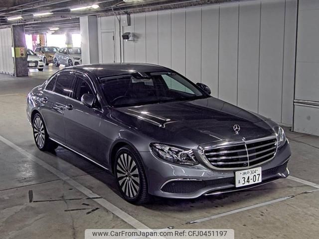 mercedes-benz e-class 2018 quick_quick_RBA-213071_WDB2130712A460924 image 1