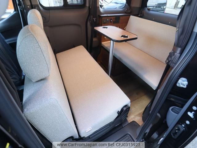 nissan nv200-vanette-wagon 2025 GOO_JP_700080439730240913001 image 2