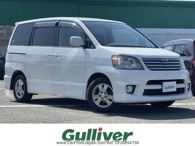 toyota noah 2002 -TOYOTA--Noah TA-AZR60G--AZR60-0135153---TOYOTA--Noah TA-AZR60G--AZR60-0135153- image 1