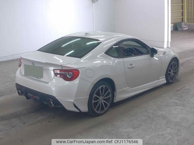 toyota 86 2021 quick_quick_4BA-ZN6_ZN6-108423 image 2